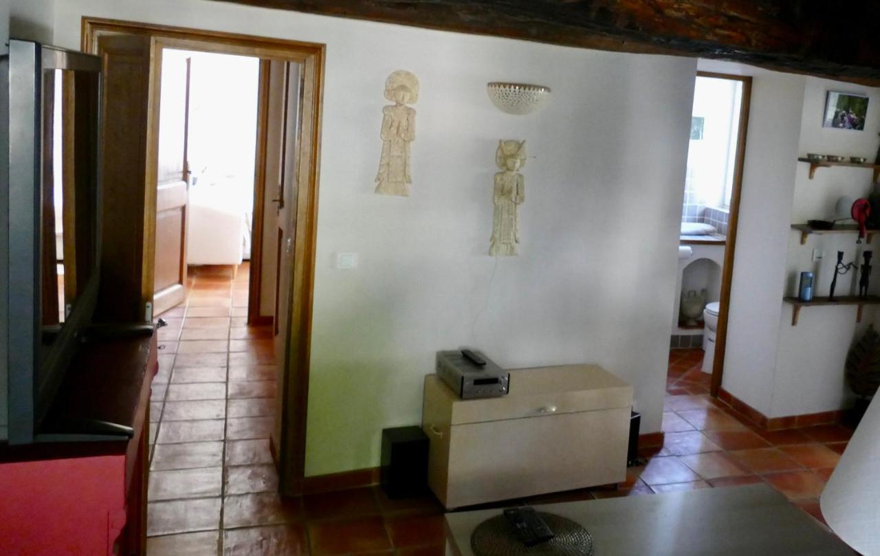 Вілла Domaine Geodora, Parfumeur En Provence Сен-Бонне-де-Монтору Екстер'єр фото